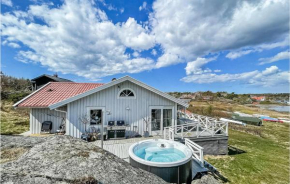 Amazing home in Dyrön with WiFi and 3 Bedrooms